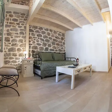 Portadelmare Deluxe Suites Hydra  Exterior photo
